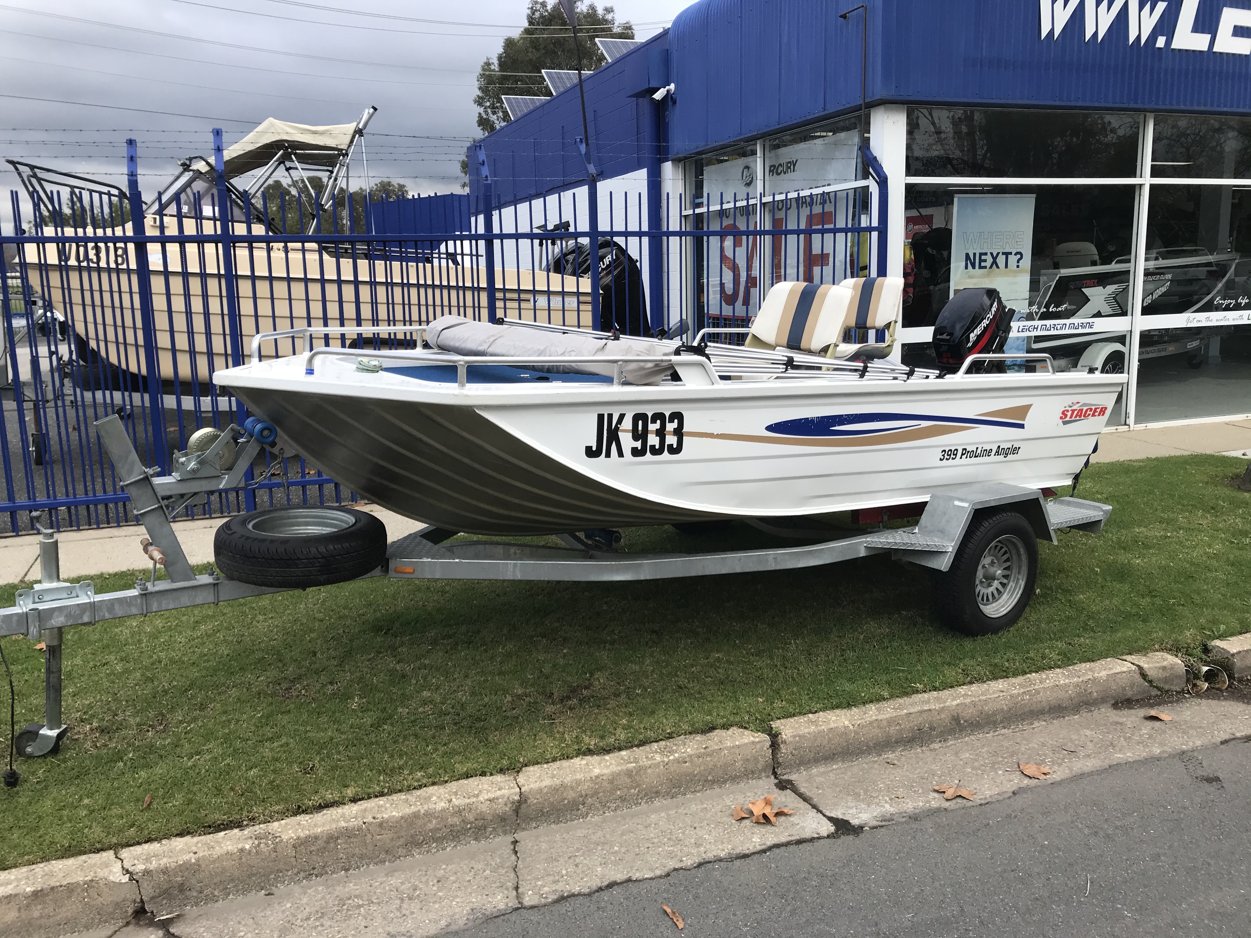 399 PRO ANGLER